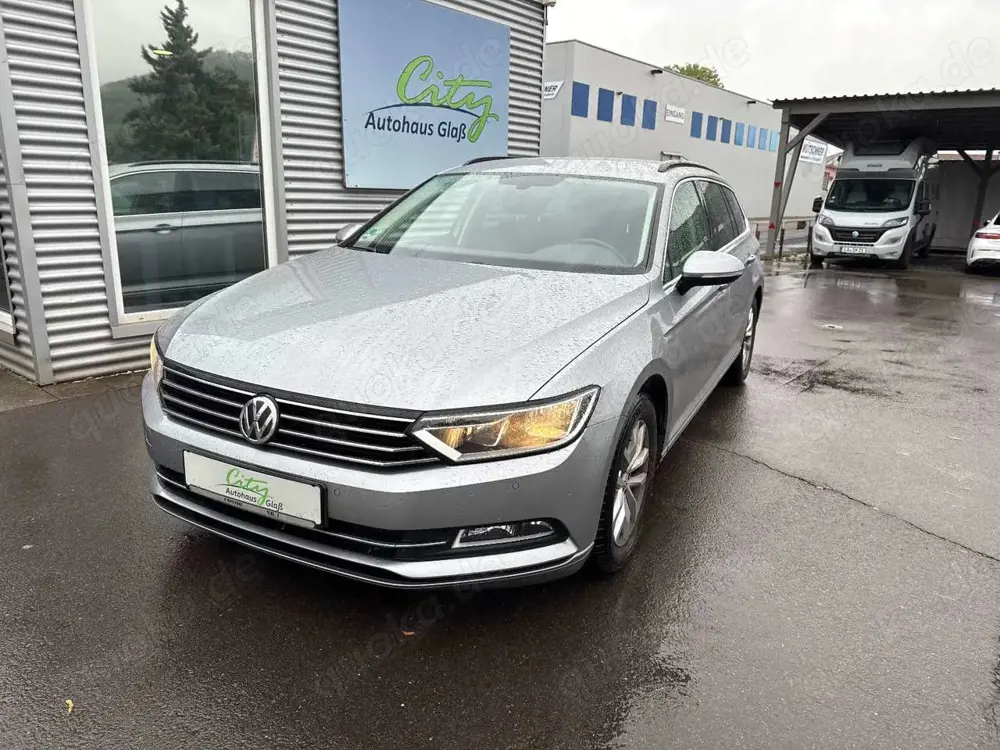 Volkswagen Passat Variant Comfortl.+Navi+Klima+Shz