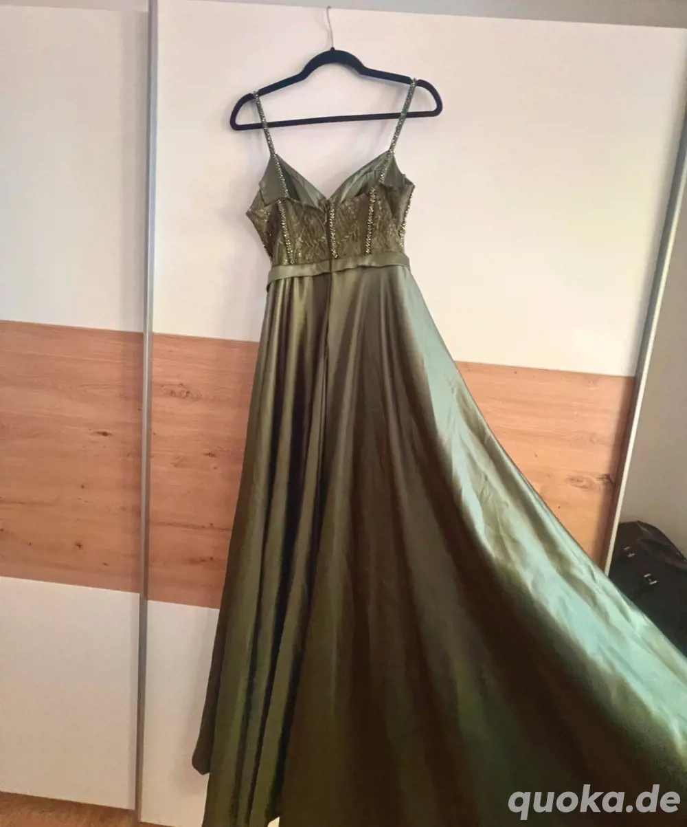 Abendkleid Pistazien grün 