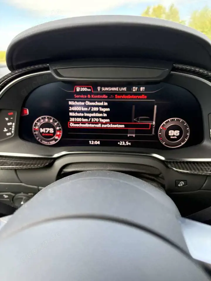 Audi R8 5.2 FSI RWD performance