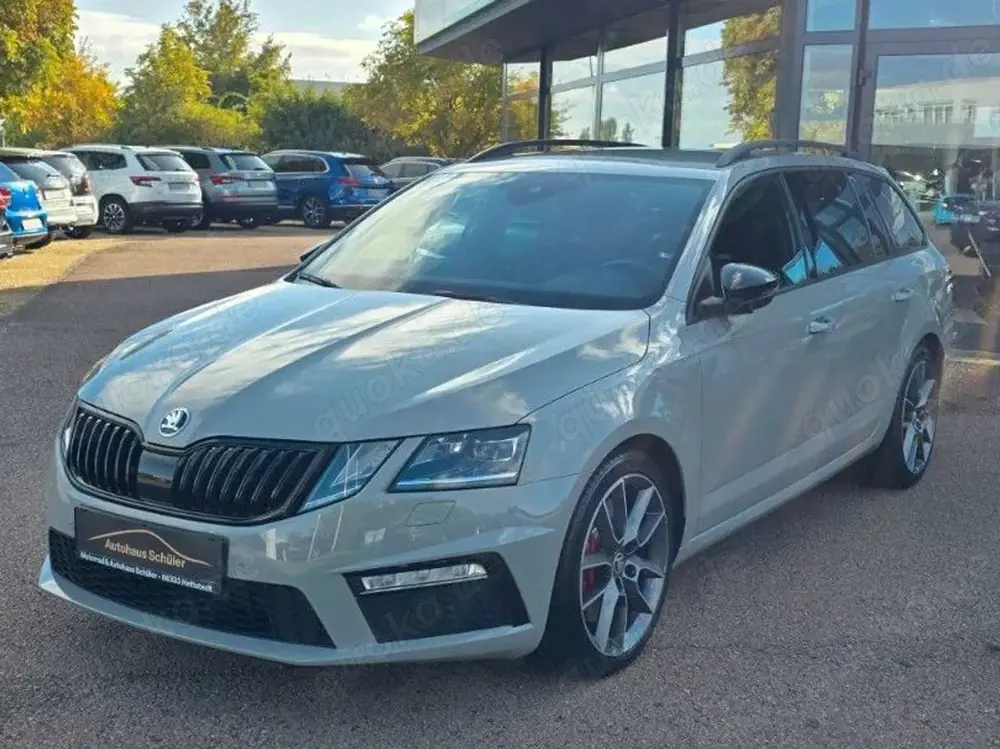 Skoda Octavia Combi RS 245+Kamera+App+Navi+DSG+