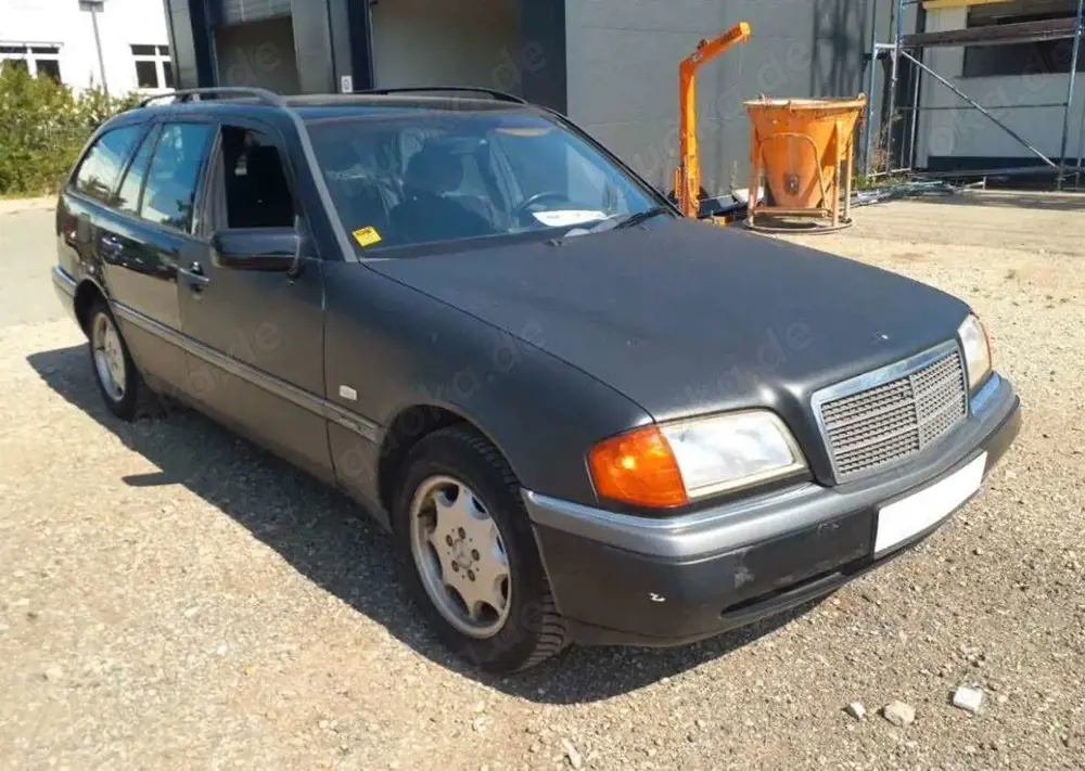 Mercedes-Benz C 180 T CLASSIC