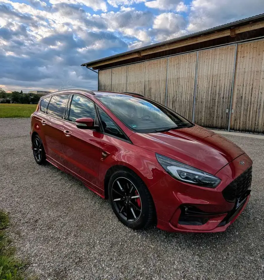 Ford S-Max ST-Line