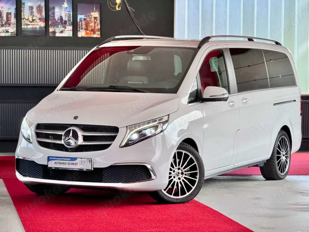 Mercedes-Benz V 300 V300d AVANTGARDE Lang 8 Sitze E Türen Leder 360