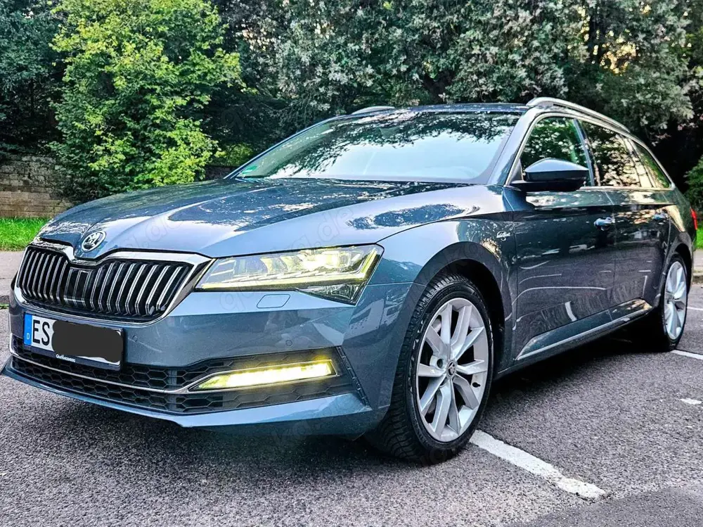 Skoda Superb Superb Combi 2.0 TSI 4x4 DSG L