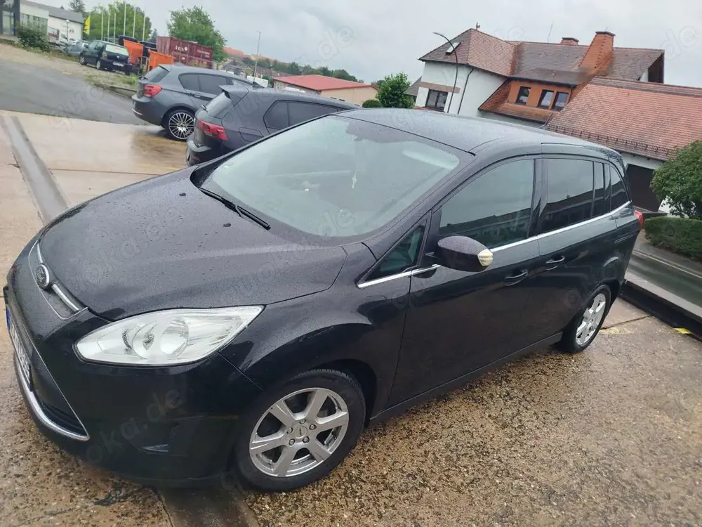 Ford Grand C-Max 1.6 Ti-VCT Trend 7 Sitzplätze
