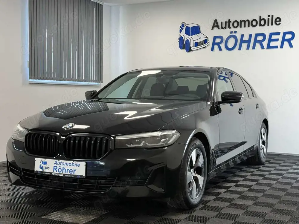 BMW 520 i Aut. Sport Leder ACC Navi LED Kamera AHK