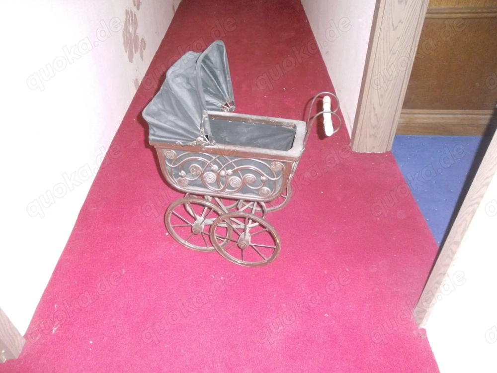 Puppenwagen klein