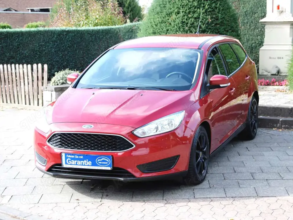 Ford Focus Trend * Navi-Klima-Garantie-Service Neu *