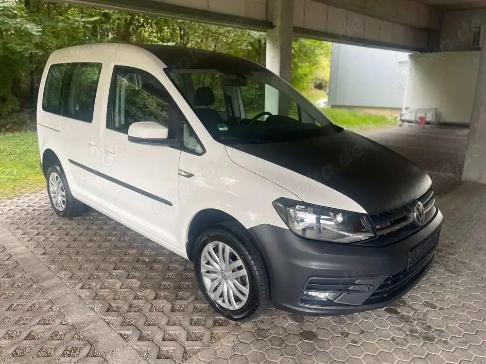 Volkswagen Caddy PKW Trendline BMT DSG  4Motion