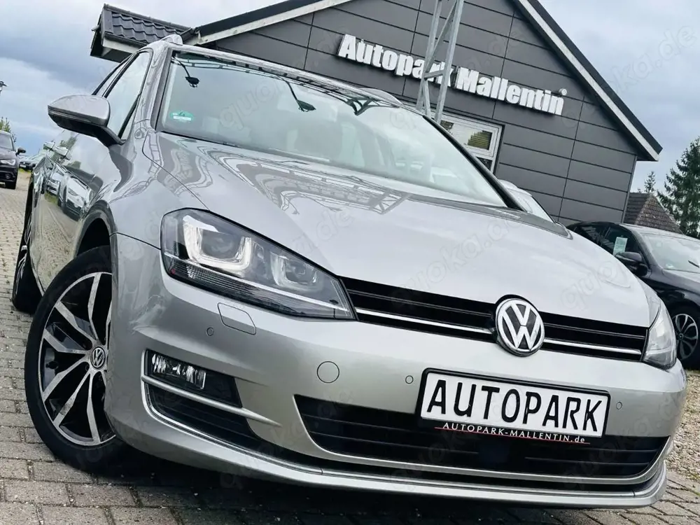Volkswagen Golf VII Variant Highline *DYNAUDIO*NAVI*LEDER*