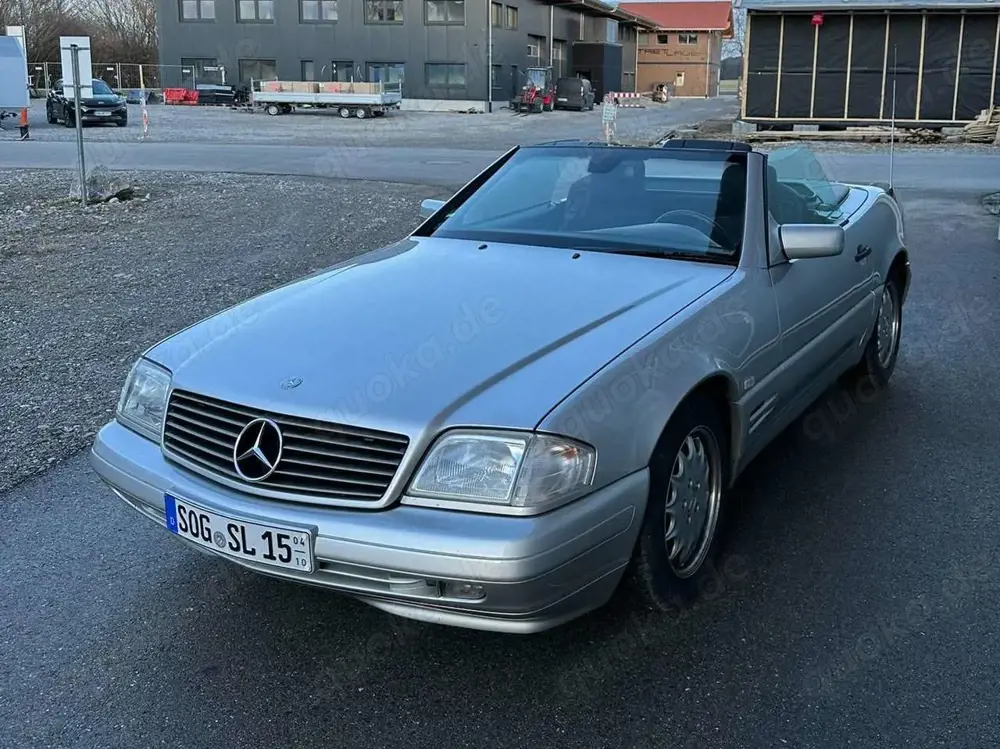 Mercedes-Benz SL 320