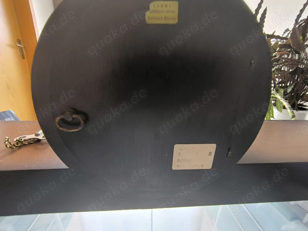 Kaminuhr mit Westminster-Schlag