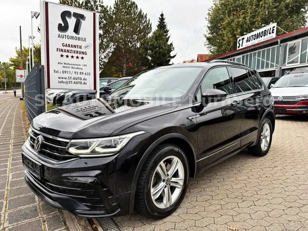 Volkswagen Tiguan 2.0 TDI DSG 4Motion*R-Line*1.HD*AHK*