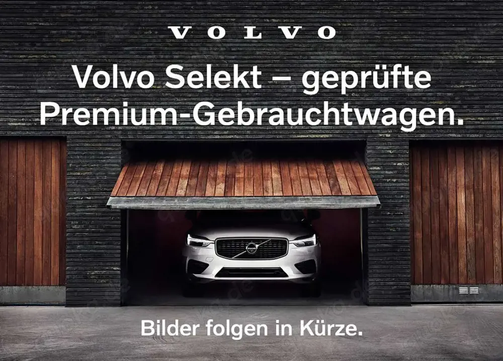 Volvo XC40 B3 Benzin Plus Black Edition Automatik