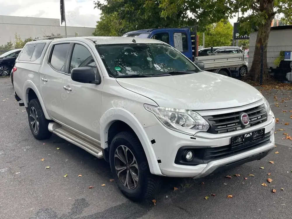 Fiat Fullback Double Cab LX Plus 4WD
