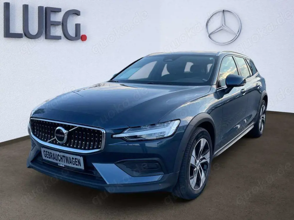 Volvo V60 V 60 Cross Country B4