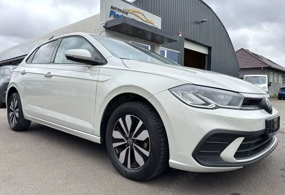 Volkswagen Polo VI Move, LED, PDC, SH, Navi