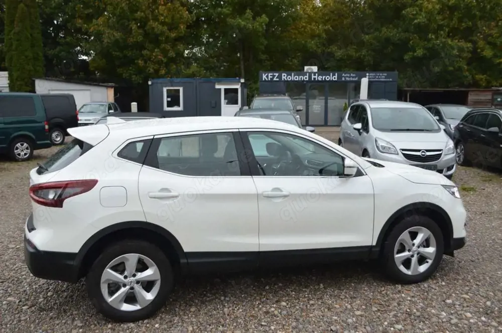Nissan Qashqai Acenta