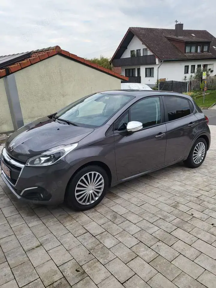 Peugeot 208 PureTech 82 Style