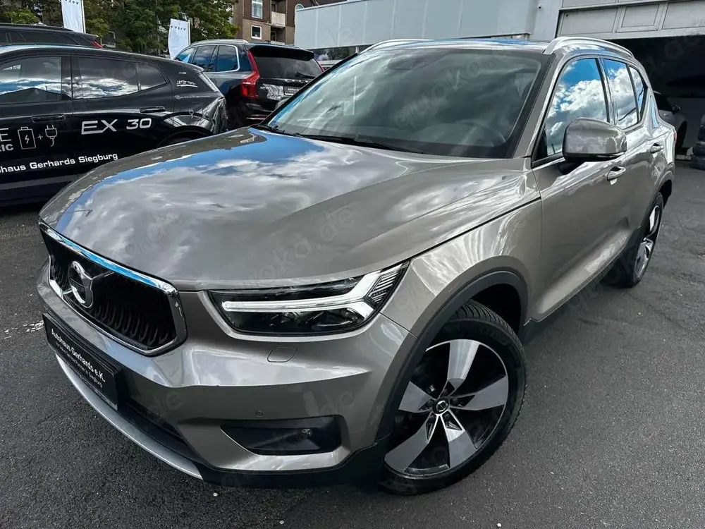Volvo XC40 T2 Momentum Pro,ACC,BLIS,LED,Kamera,L+Sheiz Volvo XC40 T2 Momentum Pro,ACC,BLIS,LED,Kamera,L+Sheiz