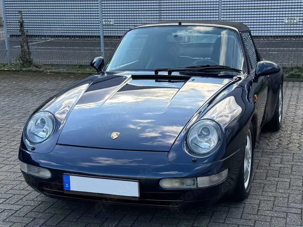 Porsche 993 911 Carrera 4 Cabrio