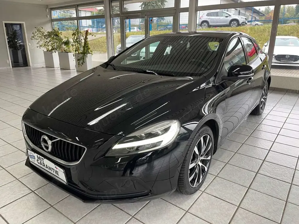 Volvo V40 Momentum *LED*NAVI*Temp*SitzHeiz*BT*DAB*