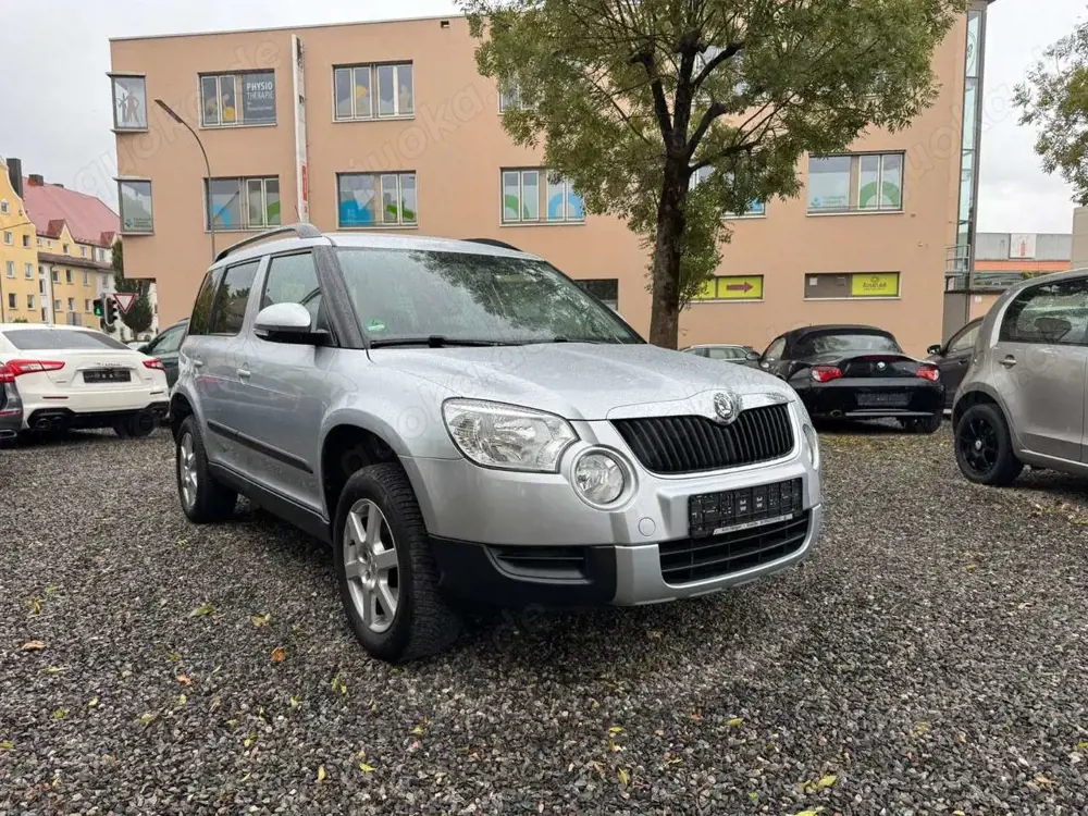 Skoda Yeti Active Plus Edition 1.2 TSI Ahk PDC 1. Hand