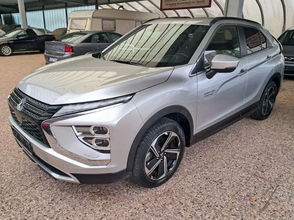 Mitsubishi Eclipse Cross PHV PLUS 2.4 MIVEC 4WD AHK