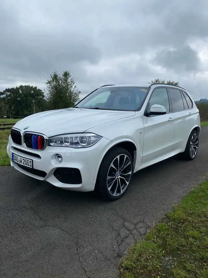 BMW X5 xDrive 30 d* M Sportpaket* HUD* HK *21“* LED* A
