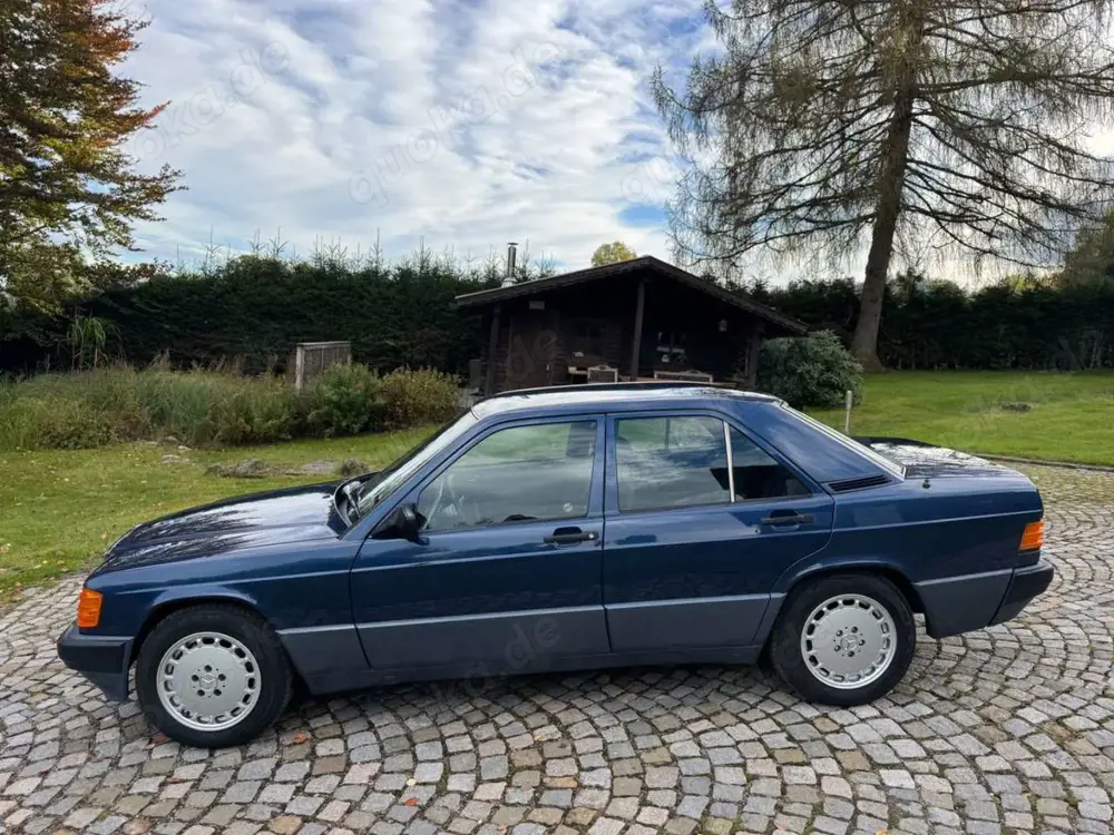 Mercedes-Benz 190 E 2,6 Schalter rostfrei! Neuteile!