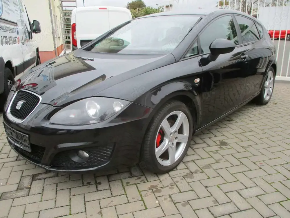 SEAT Leon Sport 1.4i Unfallfrei* Scheckheft *TÜV Neu