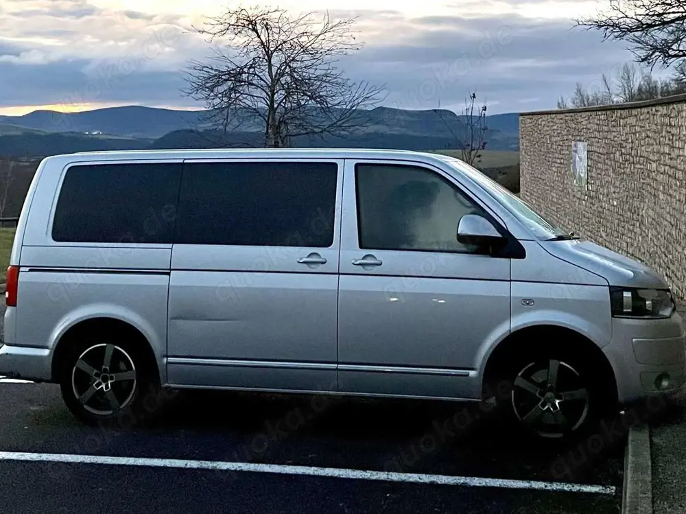 Volkswagen T5 Multivan Multivan DSG Highline