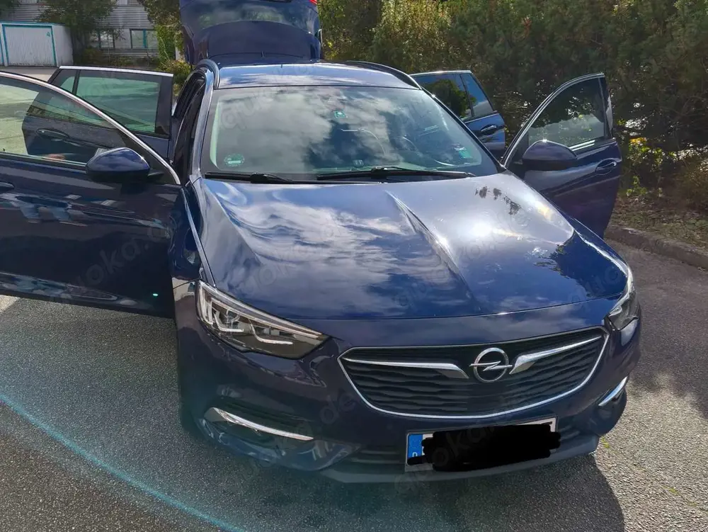Opel Insignia B SPORTS TOURER Business AHK SHZ AU 07/2027