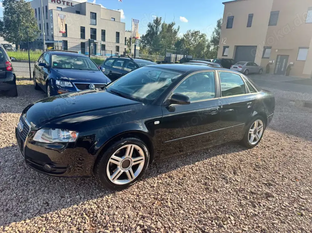 Audi A4 A4 1.8 turbo Garantie Zahnriemen gewechselt