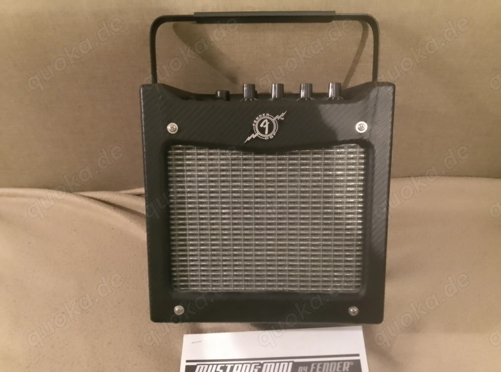 Fender Mustang Mini (Modeling Amp mit Batteriebetrieb)