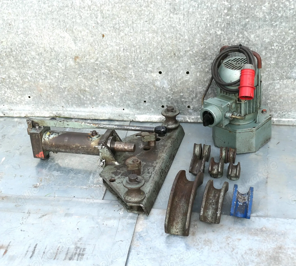 Rohrbieger Rohrbiegegerät Biegemaschine Schweißgerät MIG MAG Kompressor Werkbank Werkzeugschrank