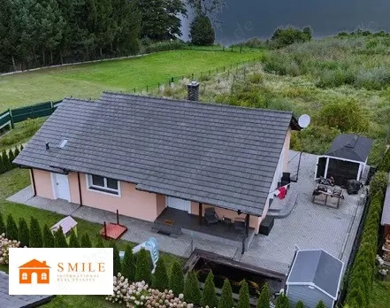 Traumhafte Perle am See mit privatem Bootssteg