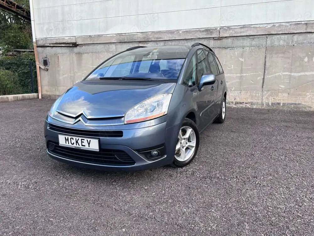 Citroen C4 Picasso TÜV August 2027. Inspektion neu.