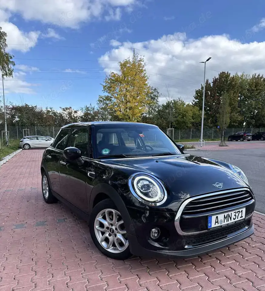 MINI Cooper 5-t. (F55) TÜV neu