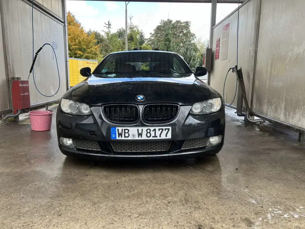 BMW 330 e93  Exclusive edition