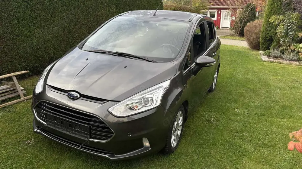 Ford B-Max Titanium