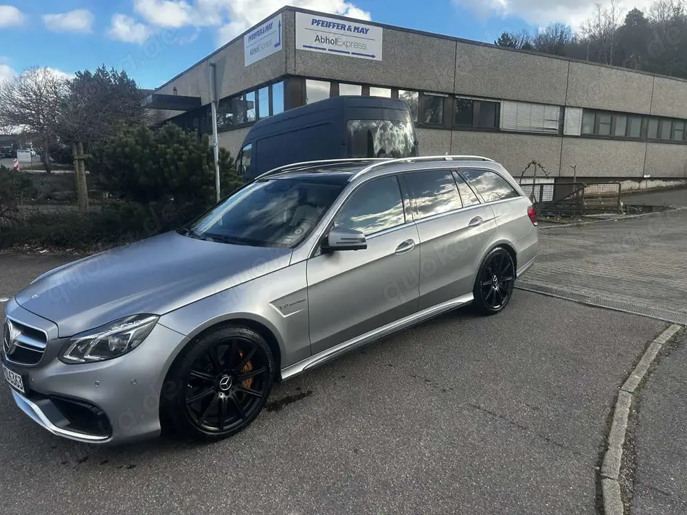 Mercedes-Benz E 63 AMG T S 4Matic Speedshift MCT