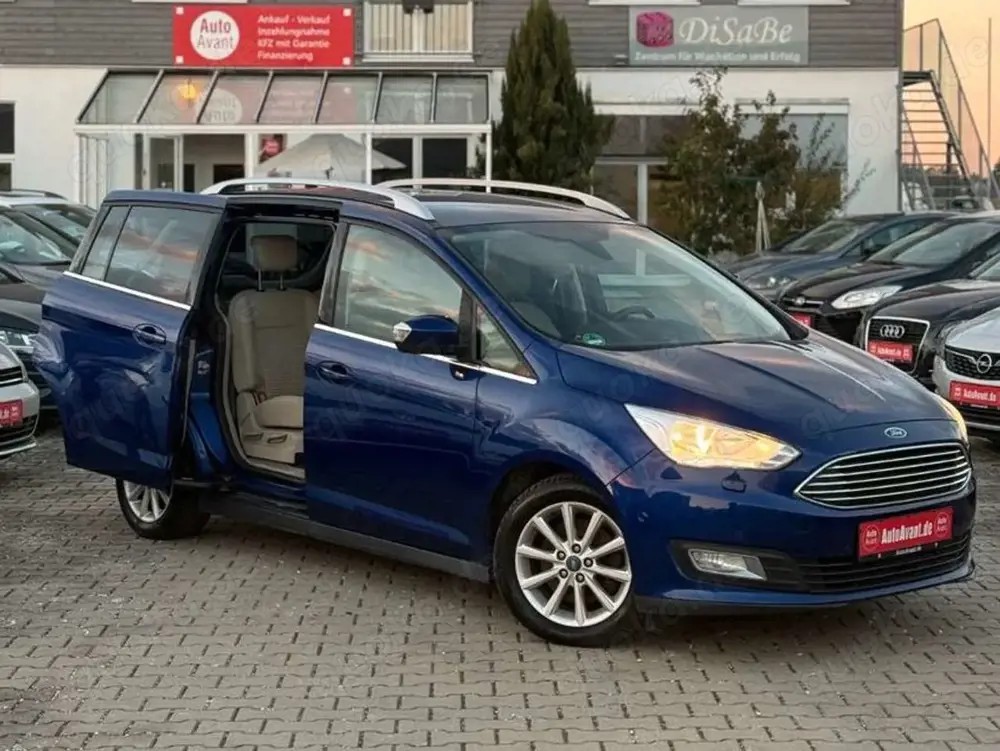 Ford Grand C-Max 1,0 EcoBoost 92kW Titanium 7 Sitzer
