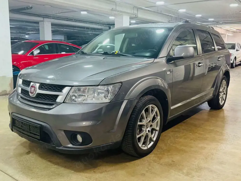 Fiat Freemont Lounge AWD 7 Sitzer~Klima~Schiebedach