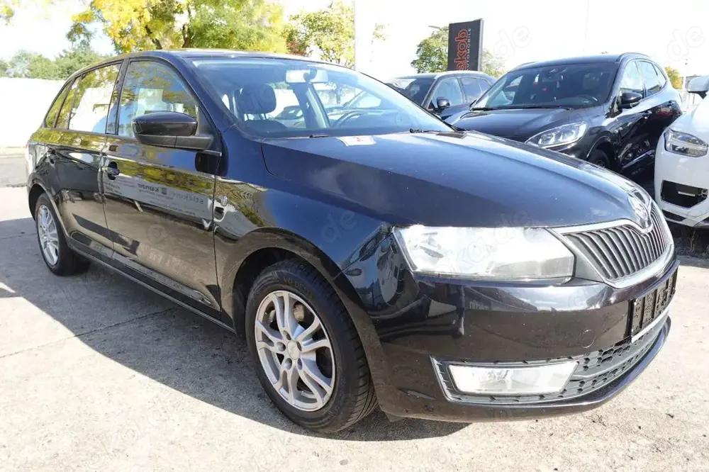 Skoda Rapid/Spaceback Spaceback Ambition+SITZHEIZUNG+USB+BC+MFL+