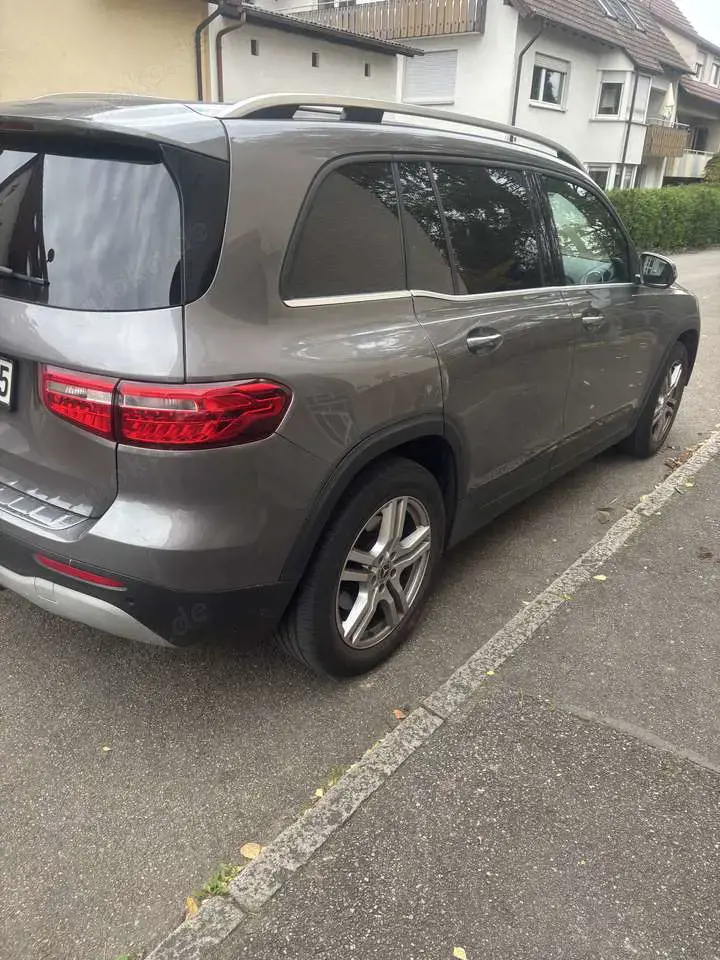 Mercedes-Benz GLB 200 7G-DCT