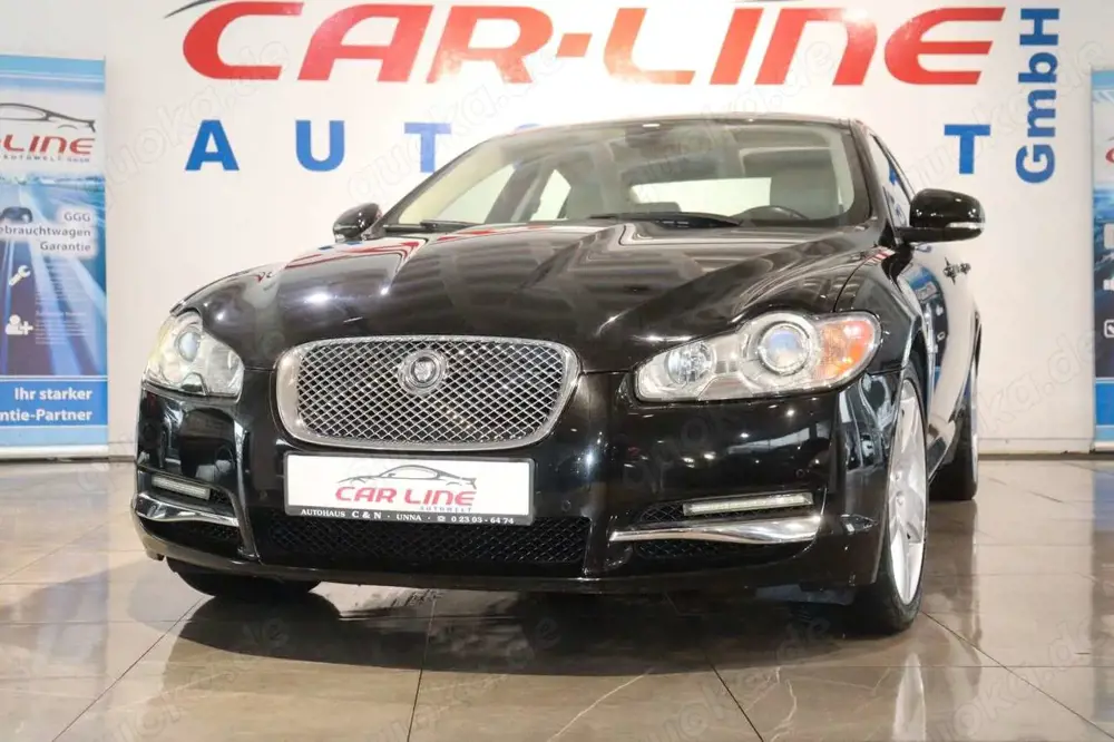 Jaguar XF 3.0 V6 Diesel Premium Luxury *Navi*Navi*RFK*