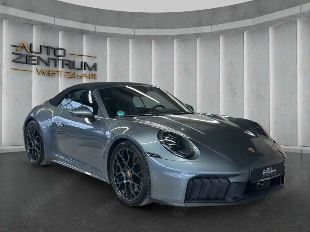 Porsche 992 911 992 Carrera GTS Cabrio Sport Design Chrono