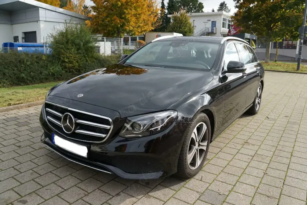 Mercedes-Benz E 200 E 200 T 9G-TRONIC Avantgarde