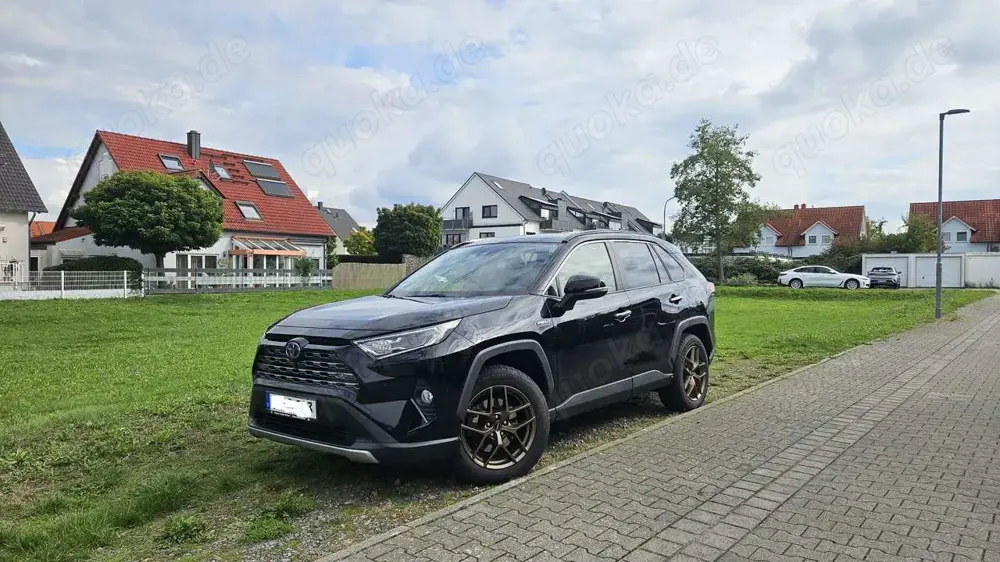 Toyota RAV 4 2.5 4x4 Hybrid Lounge
